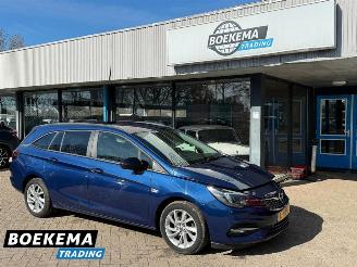 damaged passenger cars Opel Astra Sports Tourer 1.2 Edition Navigatie Cruise Climate 2021/6