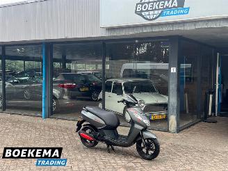 danneggiata scooter Peugeot  Kisbee RS 4T 45KM 2018/8