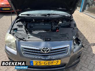 Toyota Avensis wagon 2.0 VVTi Luna Navigatie Climate Cruise picture 9