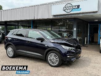 skadebil auto Opel Grandland X 1.2 Turbo Innovation Navigatie Stoel-Stuurverw Climate Cruise Keyless 2018/3
