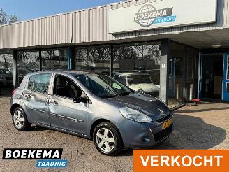  Renault Clio 1.2 TCe Special Line Navigatie Airco 2010/4