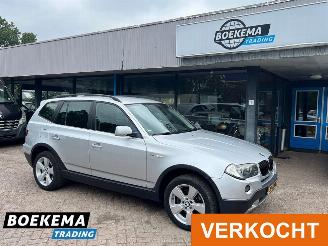 Vaurioauto  passenger cars BMW X3 2.0i Executive Anniversary Navigatie Cruise Leer Stoelverw Trekhaak PDC 2007/6