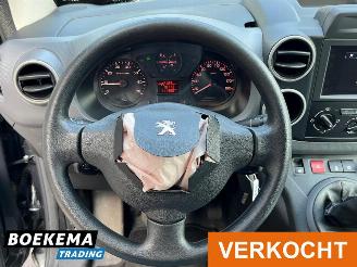 Peugeot Partner 120 1.6 VTi 98 Pro Navigatie Camera Airco Schuifdeur picture 26