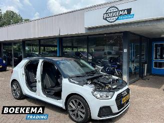 Schadeauto Audi A1 Sportback 30 TFSI epic S-Line Automaat Navigatie Digi-Dash Climate 2020/2