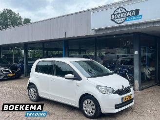 Vaurioauto  passenger cars Skoda Citigo 1.0 Greentech Ambition Airco 5-Deurs DAB 2016/11