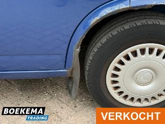 Volkswagen Transporter 2.5 TDI 102PK 292 DC 5-Peroons Cruise Schuifdeur picture 9
