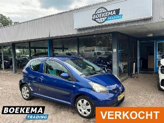 Toyota Aygo 1.0-12V + Automaat Airco Leer picture 1