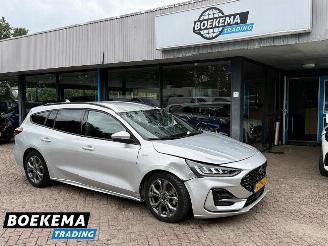Schadeauto Ford Focus Wagon 1.0 EcoBoost Hybrid ST Line Navigatie Cruise Climate 2022/8