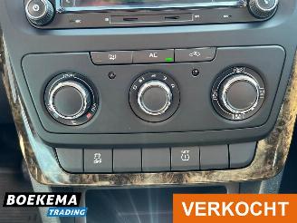 Skoda Yeti 1.8 TSI Ambition 4x4 Navi Trekhaak Airco picture 21