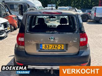 Skoda Yeti 1.8 TSI Ambition 4x4 Navi Trekhaak Airco picture 6