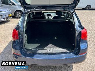 Opel Astra Sports Tourer 1.6 Edition Automaat Navi Cruise Airco picture 12