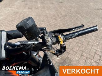 KTM  SuperDuke R 1390 picture 12