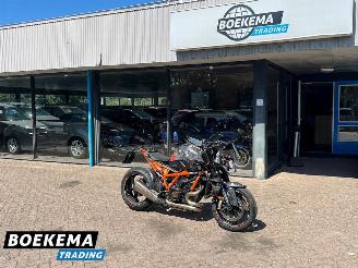dommages motocyclettes  KTM  SuperDuke R 1390 2024/4