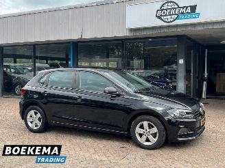 Vaurioauto  passenger cars Volkswagen Polo 1.0 Highline Navigatie Cruise Airco 5-Deurs 2018/3