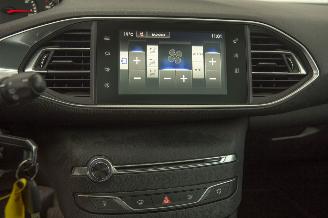 Peugeot 308 SW 1.2 PureTech Navi Clima Style picture 7