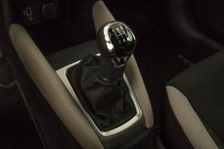 Nissan Micra 1.0 22.226 km Airco picture 8