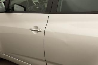 Hyundai Ix20 1.6i GO 41.827 km picture 29