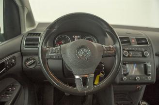 Volkswagen Touran 1.2 TSI Airco picture 7