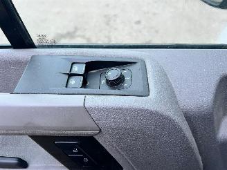 Volkswagen Crafter 2.0 TDI Airco Navi picture 16