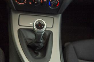 BMW 3-serie 318i Airco picture 16