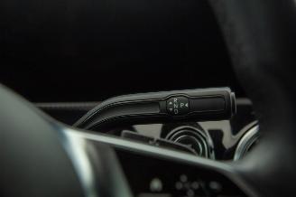 Mercedes A-klasse A180 Motor loopt Luxury Line Automaat Koppakking defect picture 10