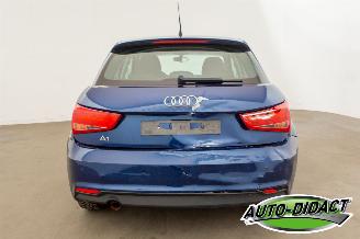 Audi A1 1.0 TFSI Airco Navi picture 40