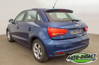 Audi A1 1.0 TFSI Airco Navi picture 3