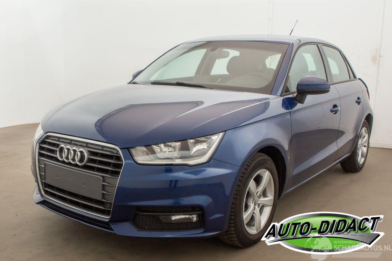 Audi A1 1.0 TFSI Airco Navi