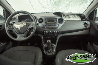 Hyundai I-10 1.0i Airco 87.114 km Comfort picture 5