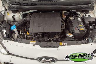 Hyundai I-10 1.0i Airco 87.114 km Comfort picture 22