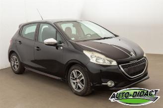 Peugeot 208 1.2 Airco picture 2