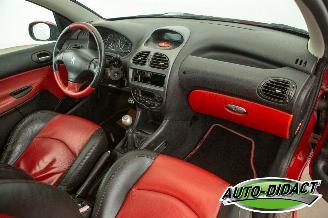 Peugeot 206 CC 2.0-16V Cabrio picture 6