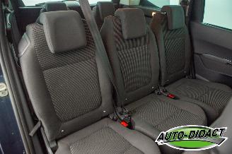 Peugeot 5008 1.6 VTi 7p. Clima Navi Blue Lease picture 19