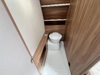 Burstner  Premio picture 19