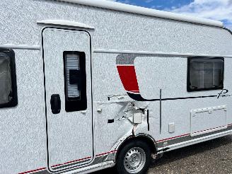 Burstner  Premio picture 40