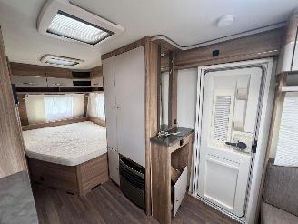 Burstner  Premio picture 30