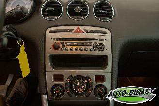 Peugeot 308 SW 1.6 THP XT Clima Pano picture 10