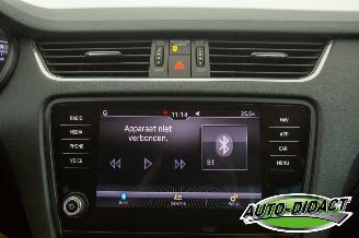Skoda Octavia 1.0 TSI Automaat Clima Navi Greentech Clever Edition picture 8