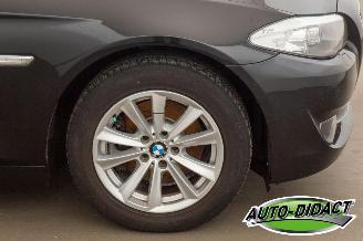 BMW 5-serie 523i Automaat Clima Navi Leder Elek dak High Executive picture 36
