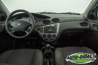 Ford Focus 1.4-16V Trend Airco picture 19