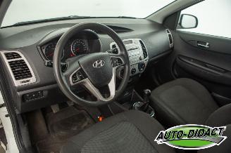 Hyundai I-20 1.2i i-Motion Airco picture 21