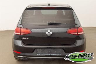 Volkswagen Golf 1.0 TSI Clima Navi Camera picture 43