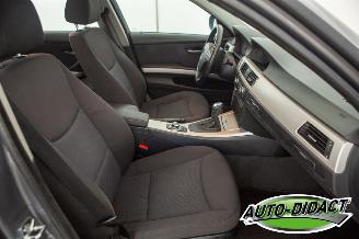 BMW 3-serie 318i Automaat Clima Navi Business Line picture 19