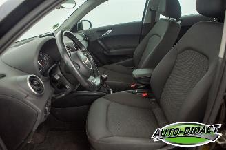 Audi A1 1.0 TFSI Airco Navi picture 25