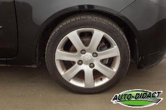 Mitsubishi Colt 1.4i Airco picture 26