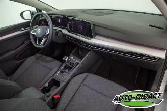 Volkswagen Golf 1.0 TSI 3129 km Clima Navi Camera Life Business picture 18