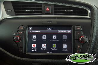 Kia Cee d 1.6 GDI 117.593 Clima Navi Camera ComfortPlusLine Navigator picture 10