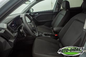 Audi A1 1.0 TFSI Automaat 14.309 km Clima Navi picture 24