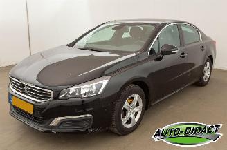 Unfallwagen Peugeot 508 1.6 e-THP Clima Navi Blue Lease Executive 2015/12