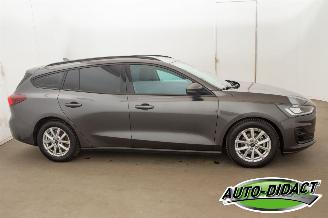 Ford Focus 1.0 EcoBoost Hybrid Clima Navi Connected picture 35